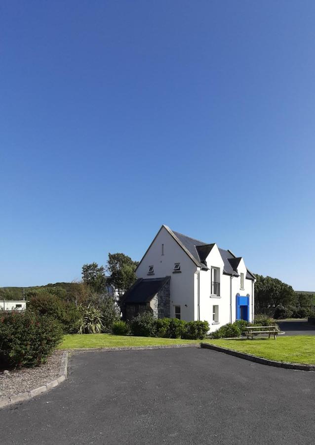 Doolin Court Villa Exterior photo